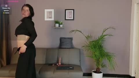 zahramilf online show from 01/13/26, 08:25