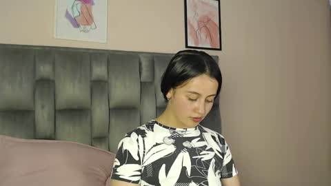 Snapshot of zaida_1 chatting on 05/25/26, 07:09 Zaida online show from 05/25/26, 07:09