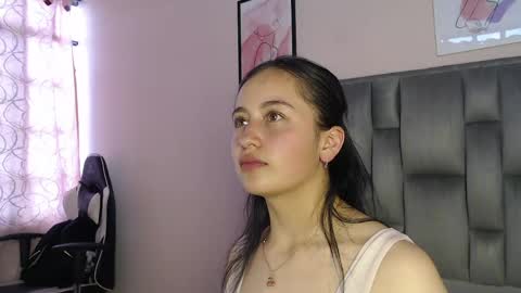 Snapshot of zaida_1 chatting on 06/04/26, 07:53 Zaida online show from 06/04/26, 07:53