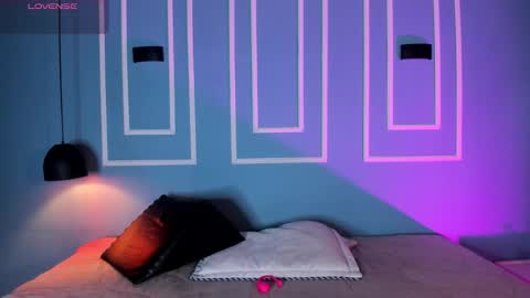 Zaily  online show from 11/28/25, 11:35