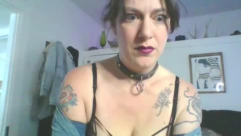 Metalhead Subslut  SEE BIO FOR SCHEDULE online show from 01/28/25, 04:52