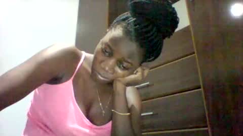 zainxxxx online show from 04/13/26, 06:46