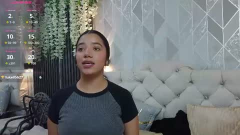 Snapshot of zaira_bonny chatting on 08/05/26, 06:11 Zaira Bonny online show from 08/05/26, 06:11