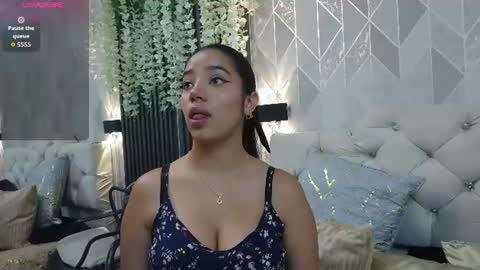 Snapshot of zaira_bonny chatting on 08/06/26, 06:21 Zaira Bonny online show from 08/06/26, 06:21