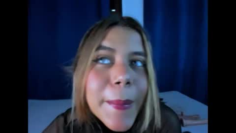 zaira_luxee online show from 11/28/25, 03:58