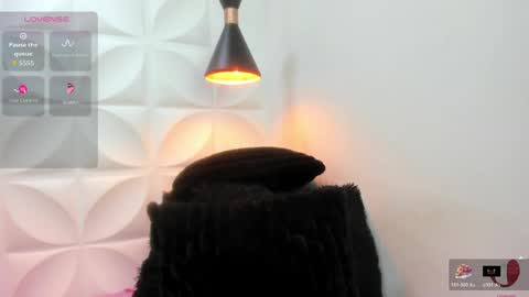 zaira_sweet4 online show from 04/10/26, 07:02