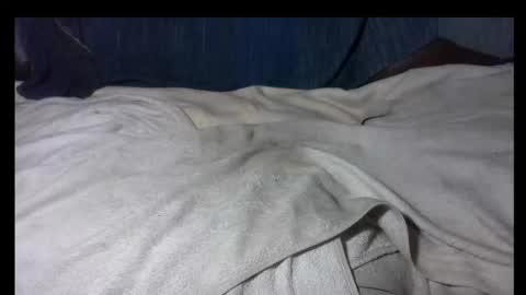 pollasucia13 online show from 11/30/25, 01:48