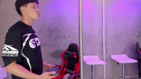 Samuel online show from 06/02/26, 07:38