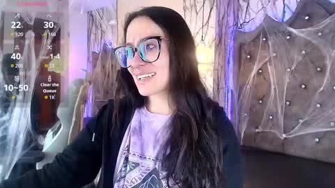   online show from 11/01/25, 08:11