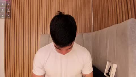 Snapshot of zamir_scott chatting on 02/24/25, 07:41 zamir online show from 02/24/25, 07:41