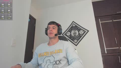 Snapshot of zamir_scott chatting on 10/03/25, 09:01 zamir online show from 10/03/25, 09:01