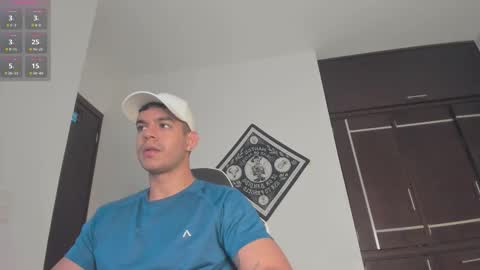 Snapshot of zamir_scott chatting on 10/21/25, 09:26 zamir online show from 10/21/25, 09:26