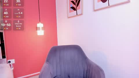 zamira_taylor online show from 05/16/26, 12:18