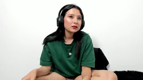 Snapshot of zammii69 chatting on 10/11/25, 10:19 zammii69 online show from 10/11/25, 10:19