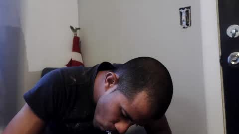 Snapshot of zamoraedii1994 chatting on 12/12/24, 12:48 Edii online show from 12/12/24, 12:48