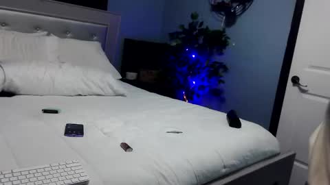 Snapshot of zamoraedii1994 chatting on 01/20/25, 01:39 Edii online show from 01/20/25, 01:39