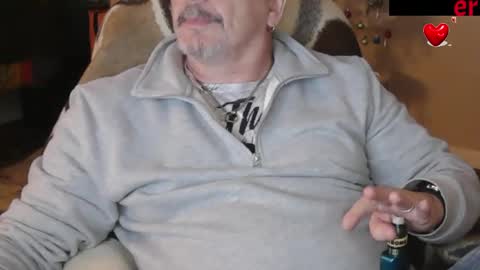 zander007 online show from 11/14/25, 03:33