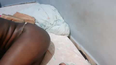 Snapshot of zandilez99 chatting on 04/03/26, 11:25 zandilez99 online show from 04/03/26, 11:25