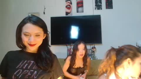 zandra6ghal online show from 11/06/25, 06:53