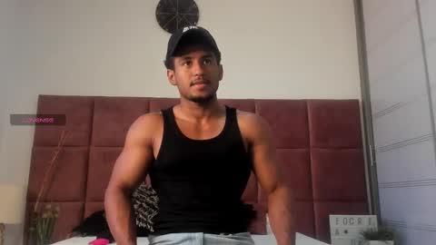 Zane Lux online show from 03/05/25, 01:50