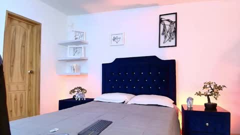 Snapshot of zanemaverick chatting on 09/10/25, 12:05 zanemaverick online show from 09/10/25, 12:05