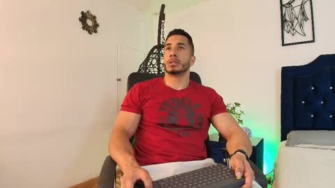 Snapshot of zanemaverick chatting on 09/19/25, 12:06 zanemaverick online show from 09/19/25, 12:06