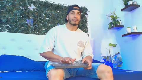 Snapshot of zanemaverick chatting on 10/11/25, 11:42 zanemaverick online show from 10/11/25, 11:42