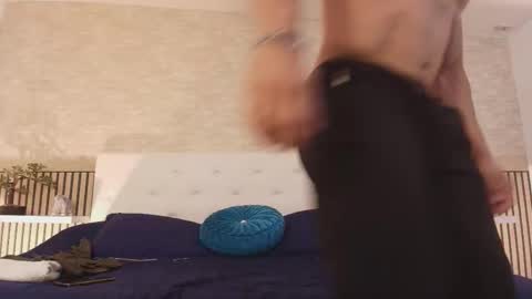 Snapshot of zanemaverick chatting on 10/31/25, 12:22 zanemaverick online show from 10/31/25, 12:22