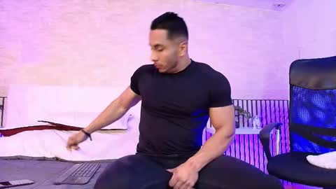 Snapshot of zanemaverick chatting on 11/28/25, 12:52 zanemaverick online show from 11/28/25, 12:52