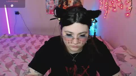 KESSY AND CHARLIEPVT OPEN  online show from 05/18/26, 08:20