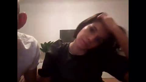 Snapshot of zapytajzabke chatting on 02/14/25, 07:02 Misiomisiasex96 online show from 02/14/25, 07:02