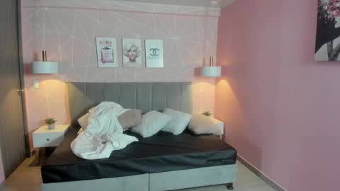 Zara Sweet  online show from 10/16/25, 01:34