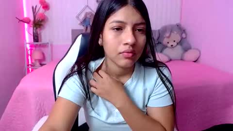 Snapshot of zara_cute18 chatting on 04/09/26, 12:21 Zara online show from 04/09/26, 12:21