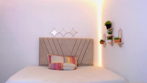 Snapshot of zara_cute18 chatting on 05/01/26, 12:21 Zara online show from 05/01/26, 12:21