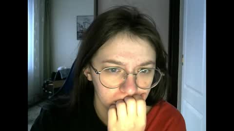 chaturcum online show from 12/10/24, 03:30