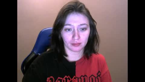 chaturcum online show from 02/18/25, 12:28