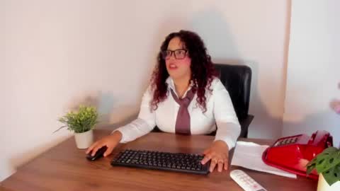 Snapshot of zara_holly_ chatting on 07/04/26, 07:09 Zara online show from 07/04/26, 07:09
