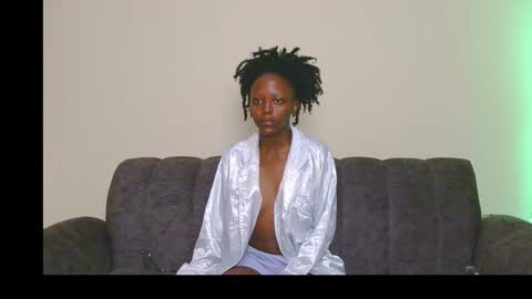 nicky online show from 12/17/25, 09:04