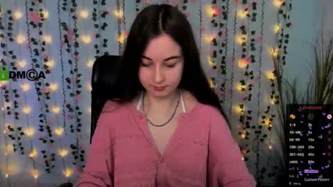 ur kitten 3 online show from 10/15/25, 07:25