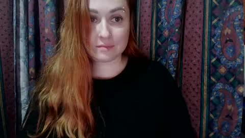 Snapshot of zara_red chatting on 12/11/24, 05:10 Kate. if im not here im here foxy red333 online show from 12/11/24, 05:10