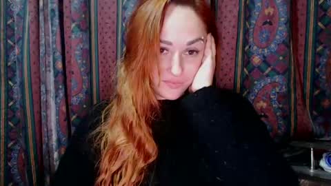 Snapshot of zara_red chatting on 12/12/24, 10:52 Kate. if im not here im here foxy red333 online show from 12/12/24, 10:52