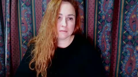 Snapshot of zara_red chatting on 12/16/24, 02:15 Kate. if im not here im here foxy red333 online show from 12/16/24, 02:15