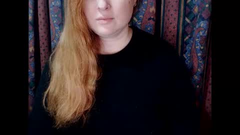 Snapshot of zara_red chatting on 12/17/24, 04:12 Kate. if im not here im here foxy red333 online show from 12/17/24, 04:12