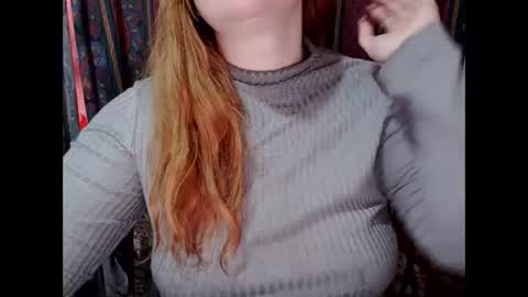Snapshot of zara_red chatting on 12/29/24, 07:28 Kate. if im not here im here foxy red333 online show from 12/29/24, 07:28