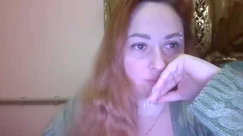 Snapshot of zara_red chatting on 01/05/25, 04:04 Kate. if im not here im here foxy red333 online show from 01/05/25, 04:04