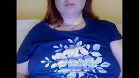 Snapshot of zara_red chatting on 01/14/25, 09:20 Kate. if im not here im here foxy red333 online show from 01/14/25, 09:20