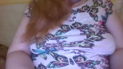 Snapshot of zara_red chatting on 02/04/25, 05:53 Kate. if im not here im here foxy red333 online show from 02/04/25, 05:53
