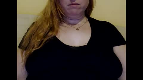 Snapshot of zara_red chatting on 02/23/25, 04:35 Kate. if im not here im here foxy red333 online show from 02/23/25, 04:35
