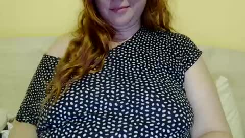 Snapshot of zara_red chatting on 03/07/25, 08:22 Kate. if im not here im here foxy red333 online show from 03/07/25, 08:22