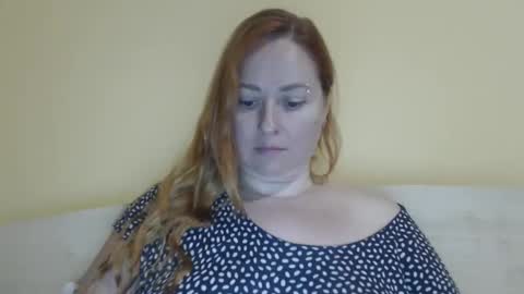 Snapshot of zara_red chatting on 09/16/25, 12:50 Kate. if im not here im here foxy red333 online show from 09/16/25, 12:50